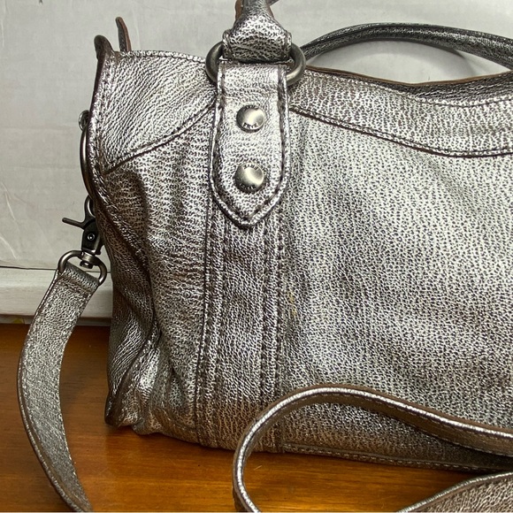 Frye Mellissa Metallic Tote Purse - Picture 6 of 15